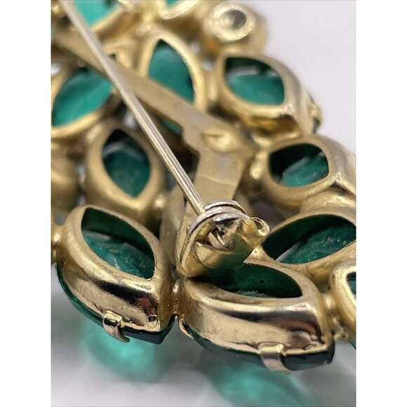 Open Back Green And Aurora Borealis Navette Rhinestone Vintage Brooch Pin - Picture 8 of 11